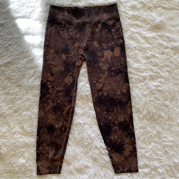 Victoria’s Secret PINK Active seamless workout tights - marble tie dye - Picture 7 of 16